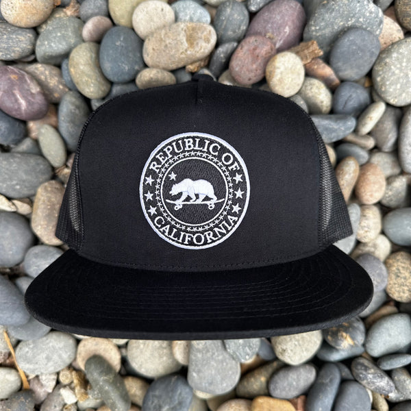 Republic of California Skateboarding Bear®