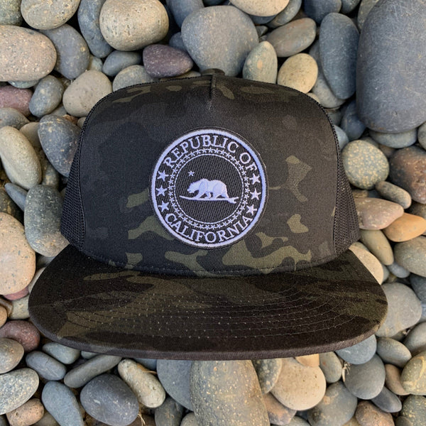 Republic of California - Surfbear® Premium Trucker Hat